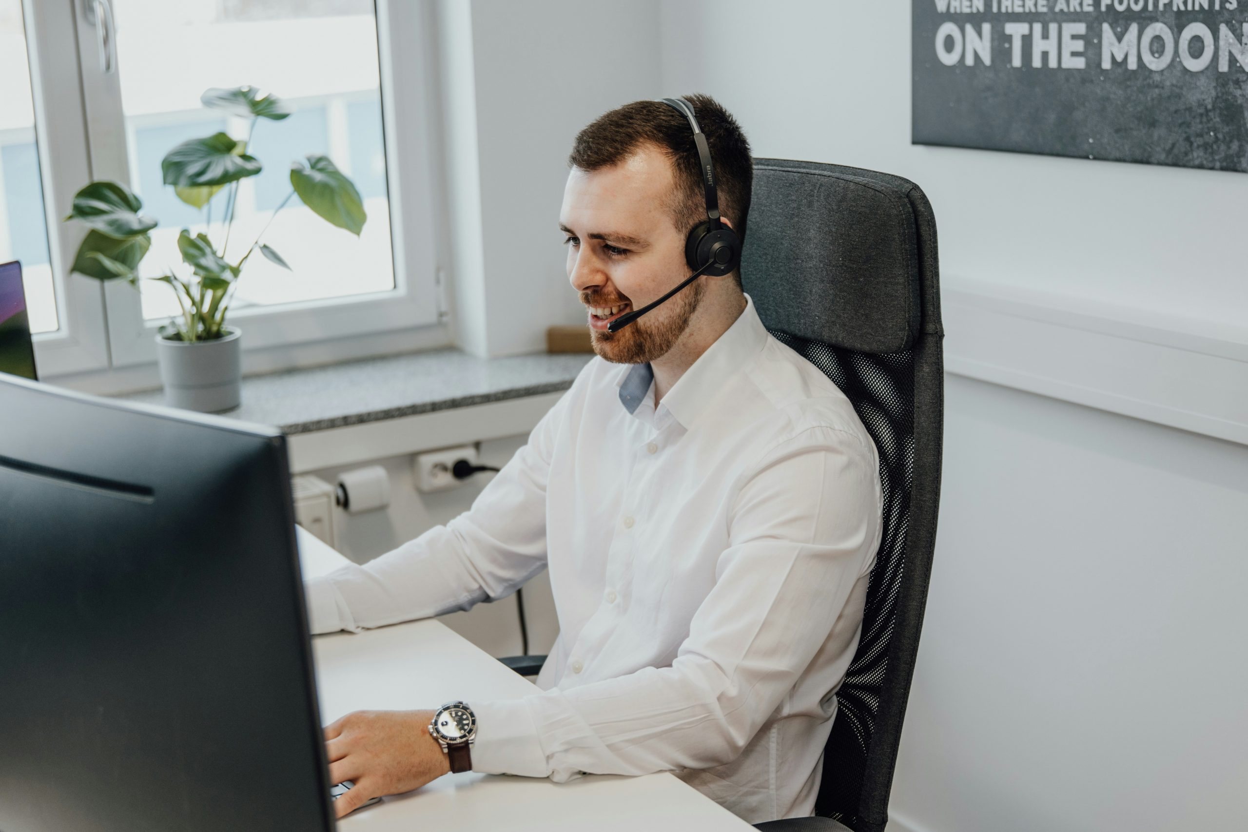 3 Steps to Take Before Calling IT Support | Springfield, MO - ResolveIT